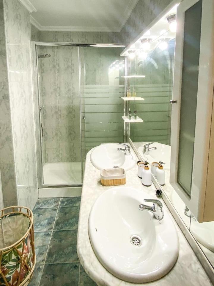 Residencial Leyra, Piso Centrico De 6 Habitaciones, 8 Camas سلامنكا المظهر الخارجي الصورة