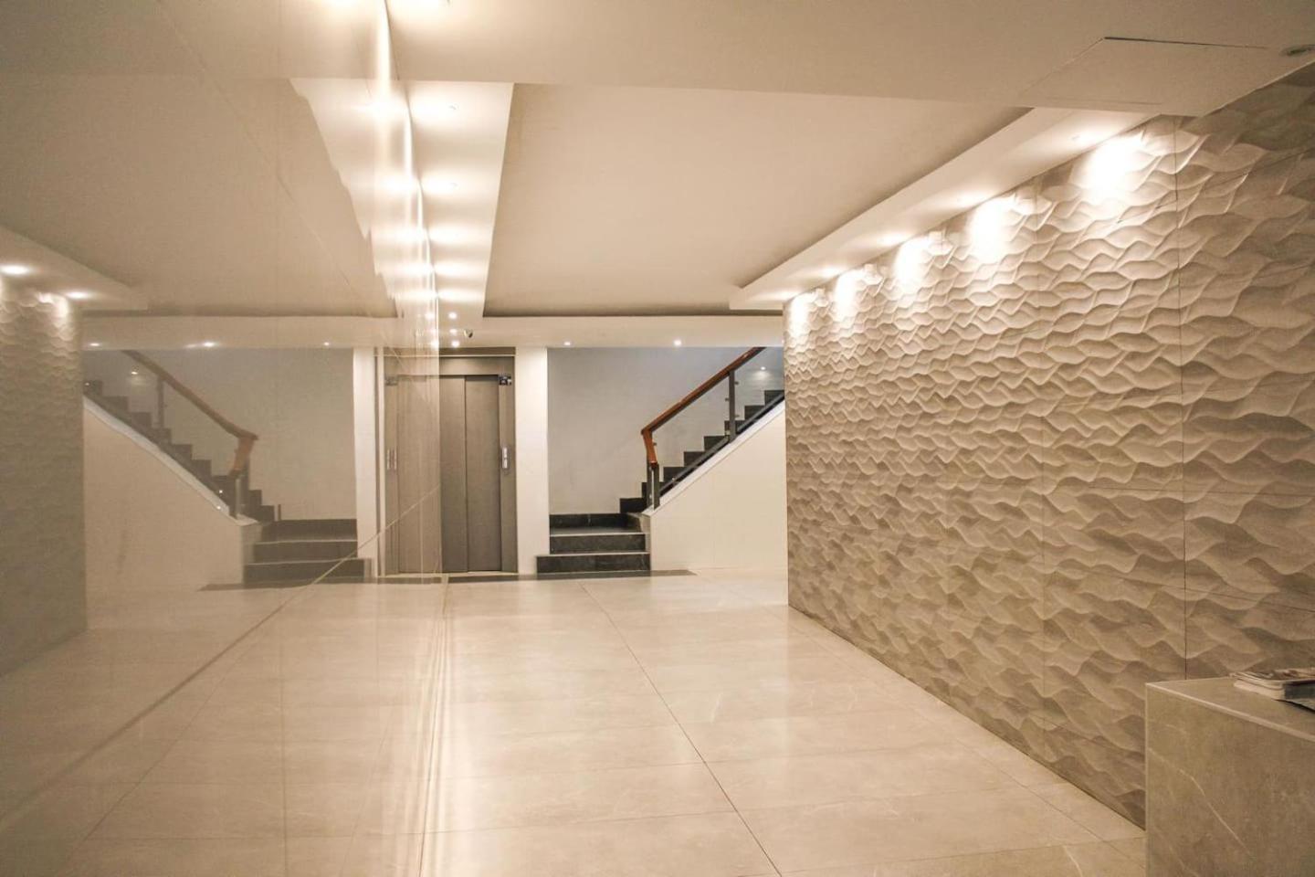 Residencial Leyra, Piso Centrico De 6 Habitaciones, 8 Camas سلامنكا المظهر الخارجي الصورة