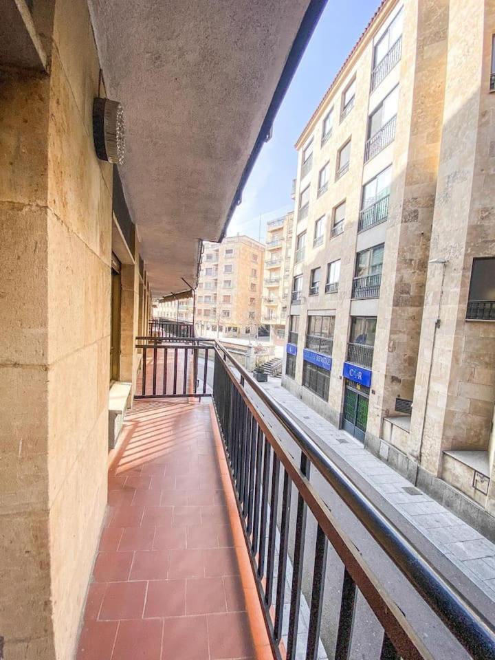 Residencial Leyra, Piso Centrico De 6 Habitaciones, 8 Camas سلامنكا المظهر الخارجي الصورة